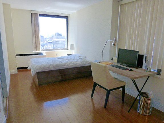 5th image of 100 W 39th Street 37j #37J