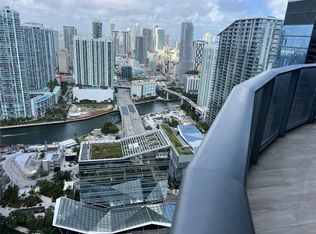 45 SW 9th St APT 4408, Miami, FL 33130