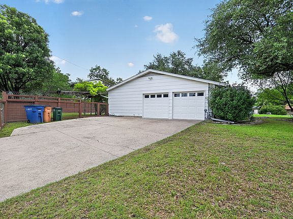4th image of 6700 La Salle Dr