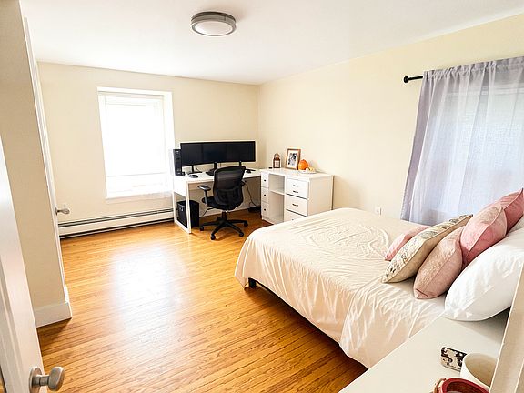 2nd image of 99 Old Harbor St #3