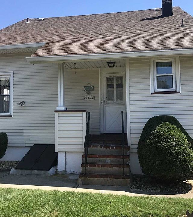 2nd image of 6-14 4th St #1X