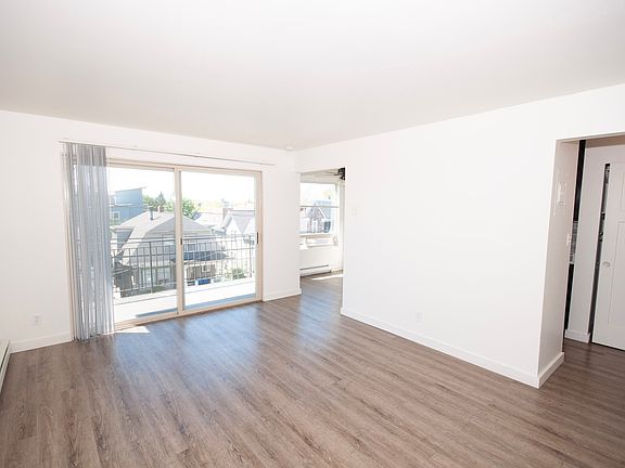 2nd image of 418 12th Ave E APT 102