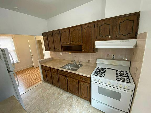 5th image of 40-25 201st St #2B