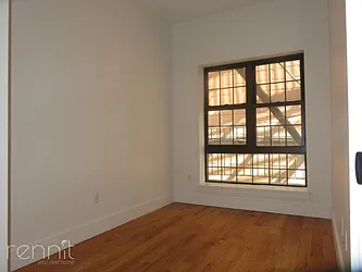 Rented by Rennit Inc.