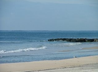 66 Bluff Rd, Amagansett, NY 11930