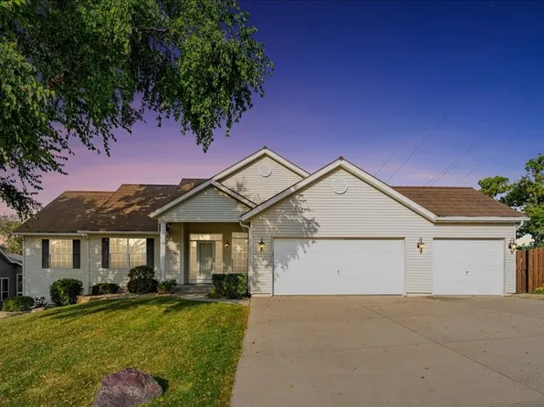 179 Crandall Dr NE, Cedar Rapids, IA 52402