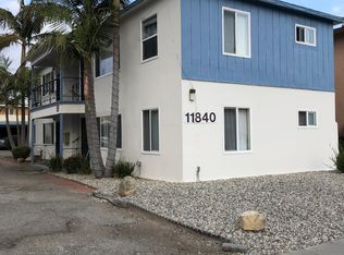11840 Eucalyptus Ave APT C, Hawthorne, CA 90250