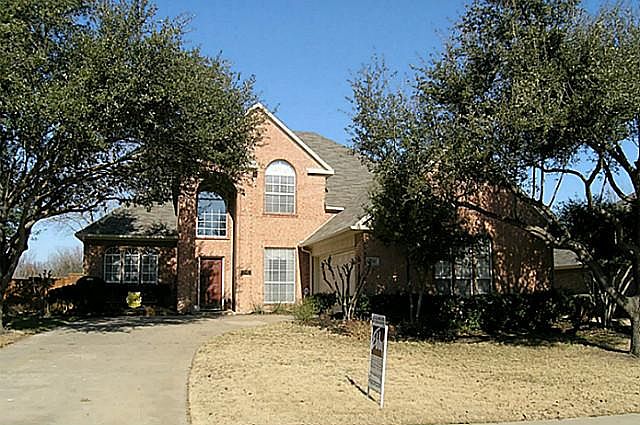 1st image of 2320 Kingsley Dr
