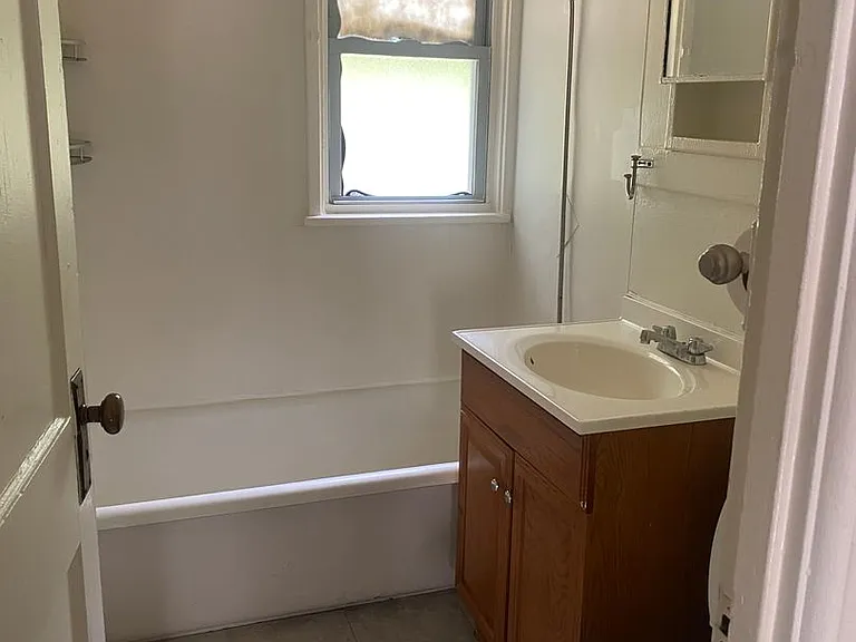 45 Midland Heights Cir #A — Photo 1