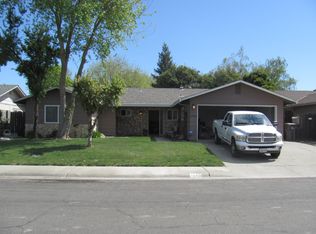 1745 El Paseo Dr, Woodland, CA 95695