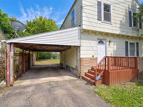 3rd image of 1404 Donovan St