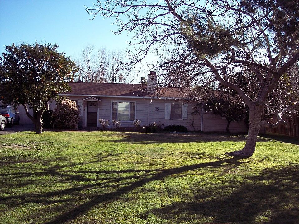 Old Granada Hills Gem!