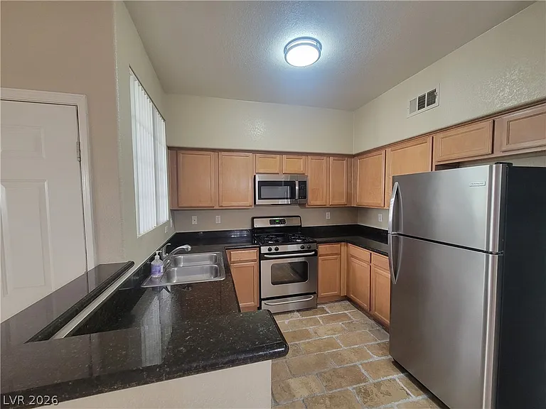 10237 King Henry Ave #103 — Photo 5