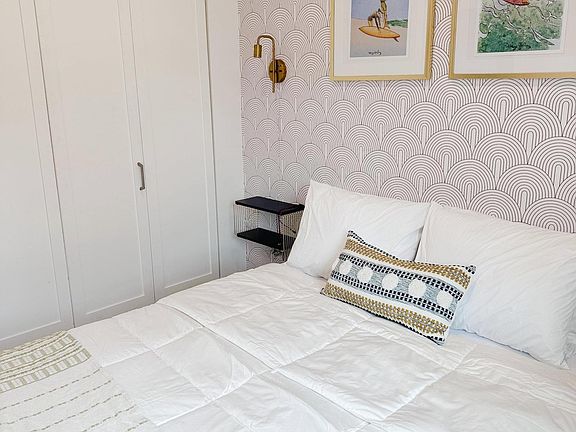 Bedroom 2 with Queen size bed.