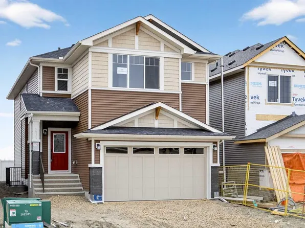 214 W Bayview Park SW, Airdrie, AB T4B 5N7