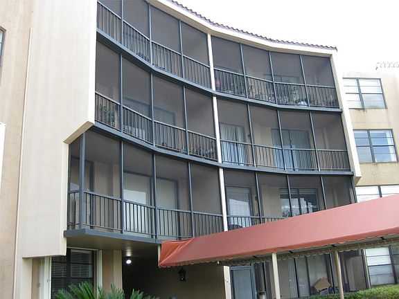 4th image of 3900 N Hills Drive #306