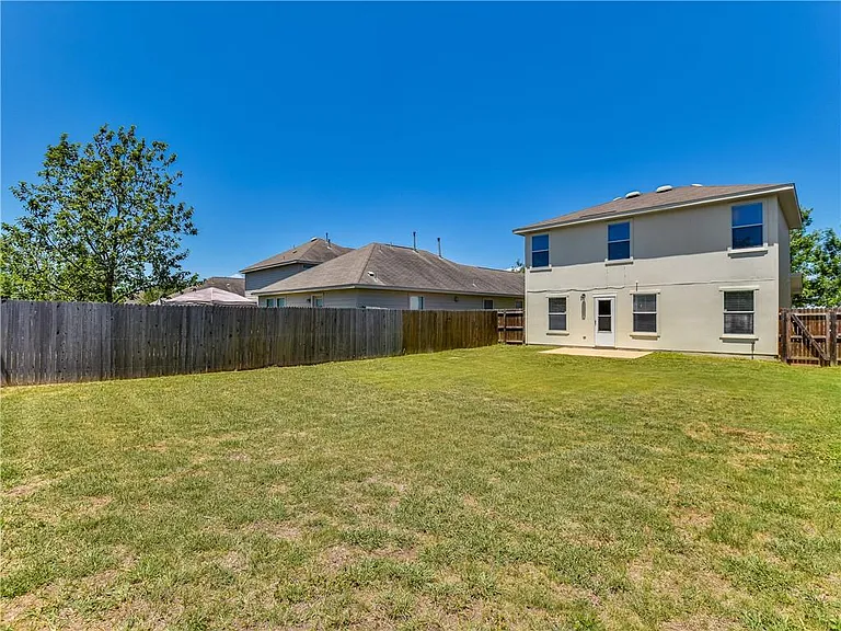 1172 Shadow Creek Blvd — Photo 25