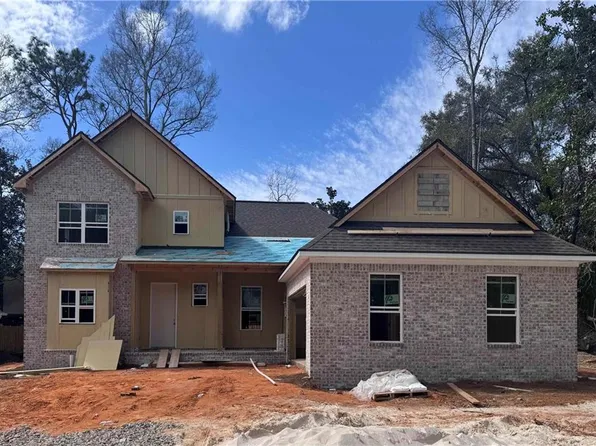 215 Pliska St, Fairhope, AL 36532