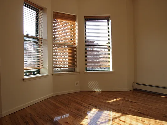 Rented by Ibec Living | media 18