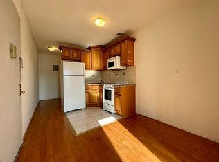 155 E 108th St APT 2A, New York, NY 10029