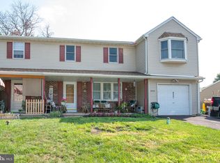 2921 Adams Dr, Hatfield, PA 19440