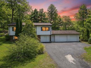 583 Summer School Rd, Morgantown, WV 26508