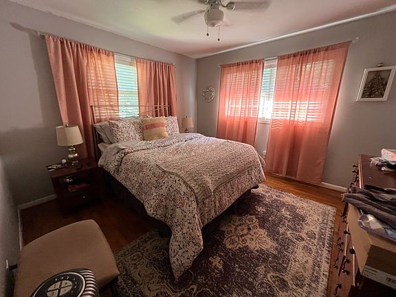 Large Bedrooms!