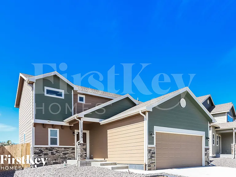 10559 Horton Dr — Photo 1