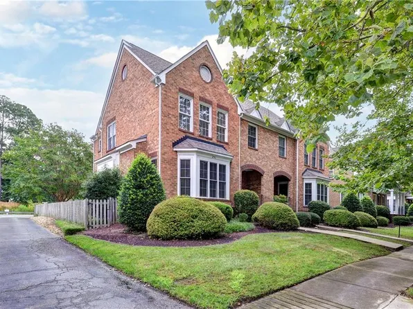 296 Walt Whitman Ave, Newport News, VA 23606