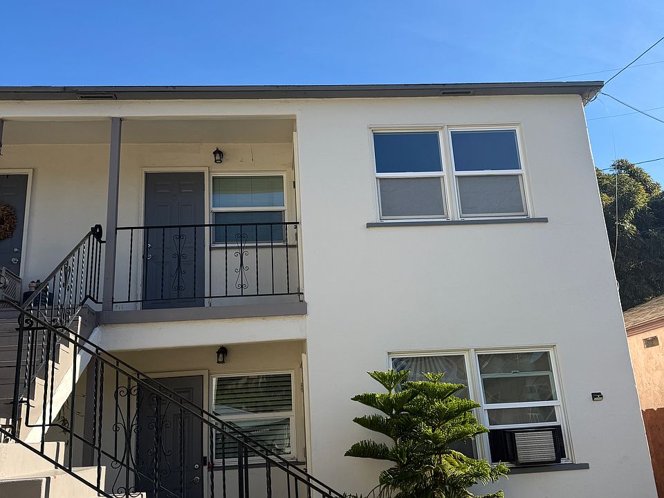 1st image of 2689 Reynard Way #3