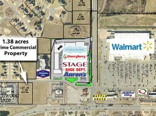 S Main St, Gentry, AR 72734