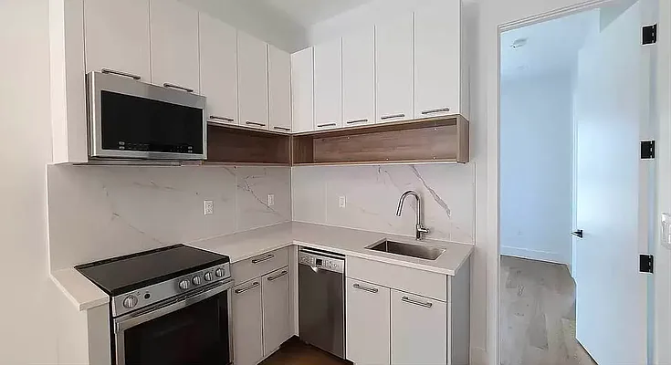 Rented by Lodger Corp | media 16