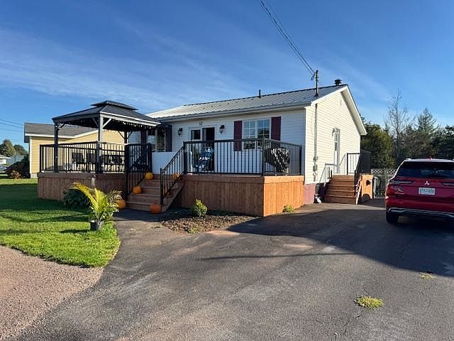 1st image of 52 Macwilliams Dr