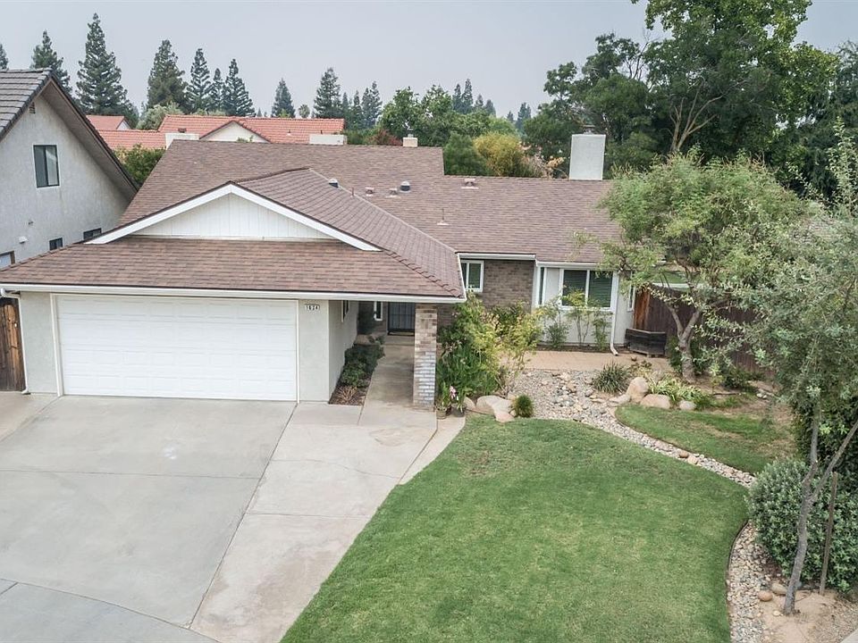 1st image of 1624 E Deyoung Dr