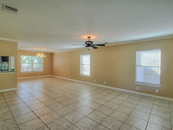 2nd image of 16559 Drum Oak