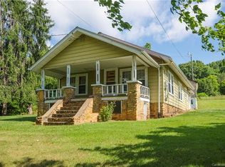 1205 Thompson Cove Rd, Clyde, NC 28721