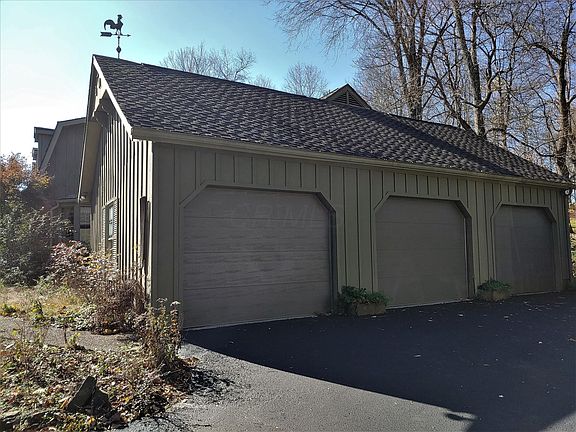 5th image of 41 Spangler Ct
