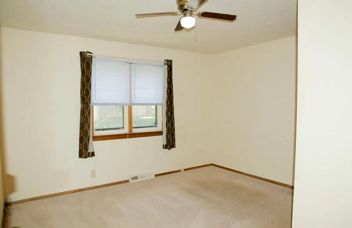 9 North St photo 1