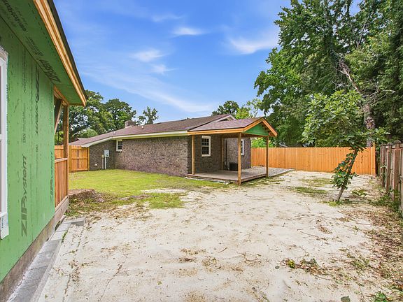 4th image of 50 Elmwood Pl