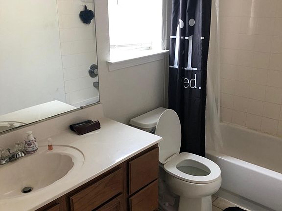 3rd image of 11221 William McCool St