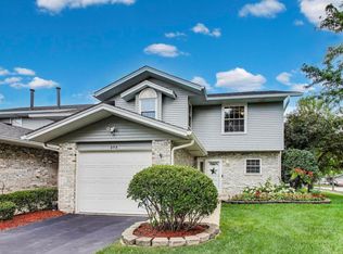 659 N Meadows Blvd, Addison, IL 60101