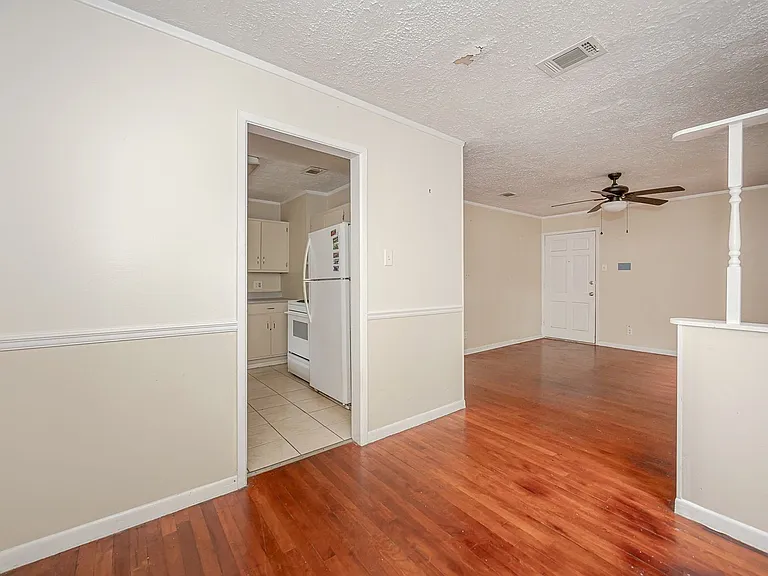2919 Criswell Ave — Photo 20