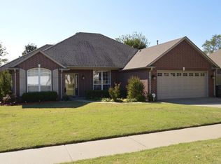 5313 Richmond Dr, Bartlesville, OK 74006