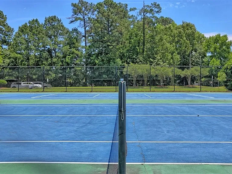 14 Sandy Pond Ct — Photo 3