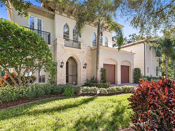 2nd image of 4004 Calle Delfin Ct