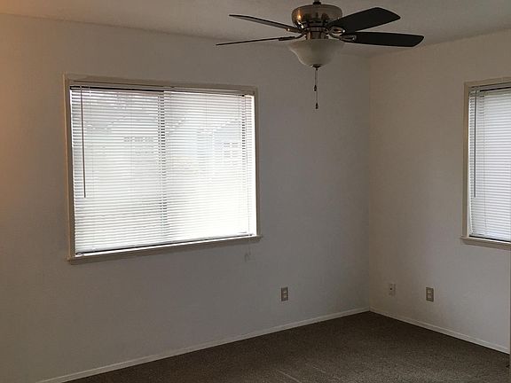 5th image of 5909 26th St NE