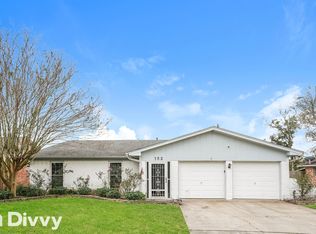 152 Bastrop St, Angleton, TX 77515