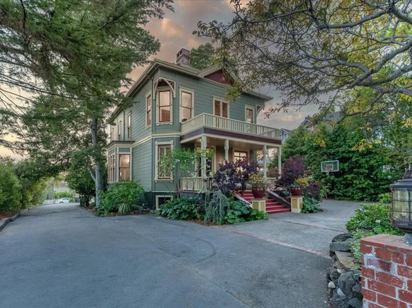 311-313 Ocean View Ave, Santa Cruz, CA 95062