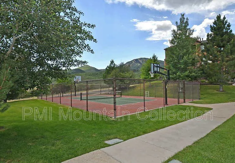1797 W Fox Bay Dr #201 — Photo 17