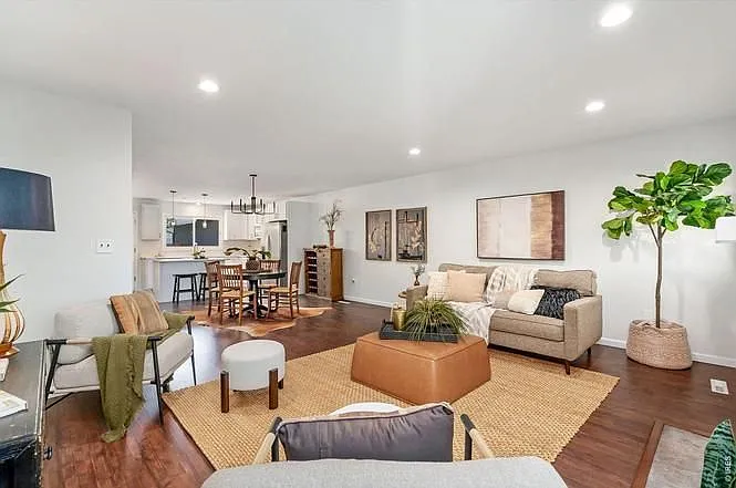 5434 Fossil Ct N — Photo 16